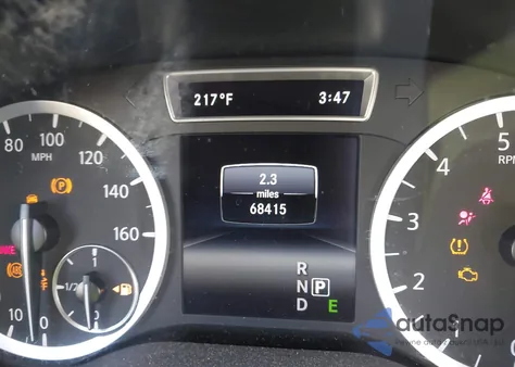 2017 Infiniti Qx30 Premium z USA, uszkodzony, nr VIN SJKCH5CRXHA021230